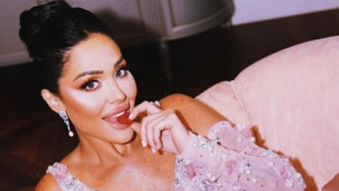 وهذا هو العريس!هيا كرزون توأم زين وشقيقة ديانا كرزون تفاجئ الجميع  بخطوبتها.. 