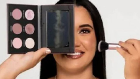 6 خطوات للحصول مكياج كامل مناسب للحفلات.. مش هتحتاجى كوافير