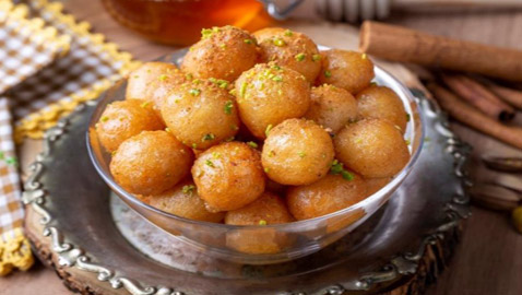 إليكم طريقة تحضير لقيمات رمضان الشهية