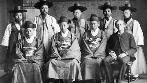 معاهدة بدأت معها العلاقات الدبلوماسية بين أمريكا وكوريا