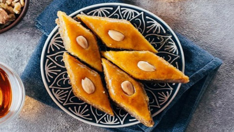 إليكم طريقة تحضير البسبوسة بالقهوة التقليدية والطيبة