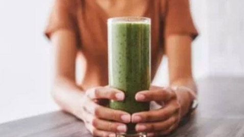 هذا المشروب يعزز من طاقتك ويمدك بالفيتامينات في رمضان