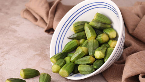 خليها على فطارك.. البامية مصدر رائع لفيتامين سي وحمض الفوليك