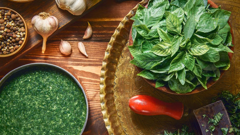 اليكم طريقة تحضير الملوخية.. طبق شهي مليء بالفوائد الغذائية