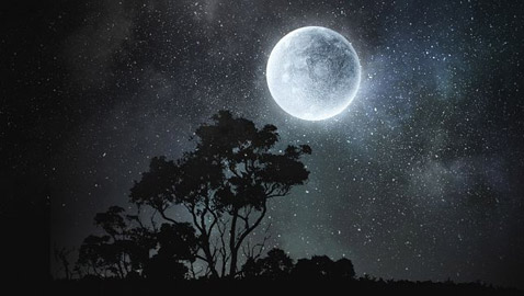 إليكم أبرز الأساطير والمعتقدات والحكايا القديمة عن ليلة اكتمال القمر