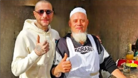 لفتة إنسانية: أحمد الفيشاوي يدعم صاحب عربة فول ويدعو محبيه لتجربته.. ما الحكاية؟