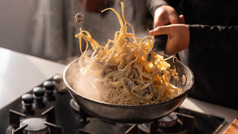 وصفتان لذيذتان من المعكرونة.. لسحور غني بالسعرات الحرارية