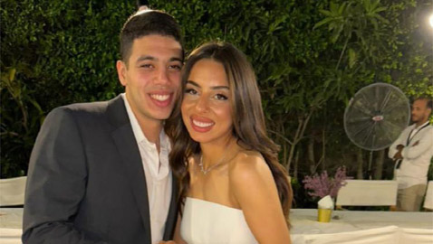 صور رومانسية تجمع عادل رامي إمام، حفيد الزعيم وخطيبته.. الزفاف قريبا