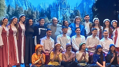 المسرحية الاستعراضية الرائعة (ثلجية) تعود إلى حيفا بعد ان لامست القلوب وأبهرت الجمهور