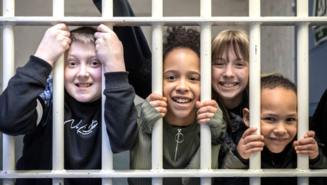 أطفال سجنوا لارتكابهم جرائم قتل..