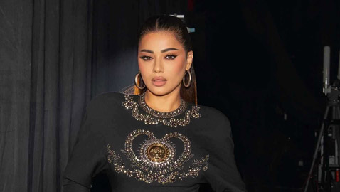 رحمة رياض في لحظات حب ودفء ولهو ومرح مع ابنتها  (عالية)