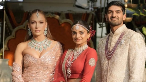 كم تقاضت جينيفر لوبيز مقابل إحياء حفل زفاف ابنة ملياردير هندي؟ الرقم خرافي!