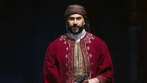 ‏مسلسلات رمضان في فرفش بلس: قصي خولي يشعل الاجواء مع مشهد (الدبكة) في مسلسل  بخمس أرواح