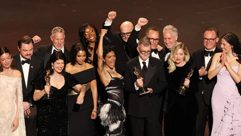 لحظات طريفة في الأوسكار: مواقف صنعت التاريخ وتصرفات أثارت الجدل