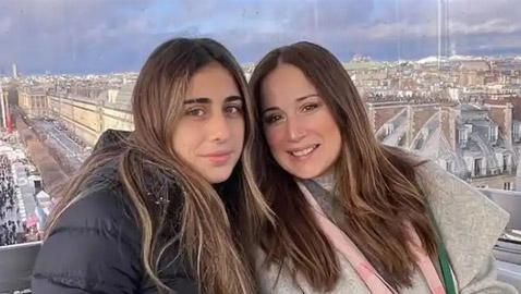 كارين رزق الله تتحدّث لأوّل مرة عن أعجوبة أنقذت إبنتها: هكذا شُفِيَت ناديا!