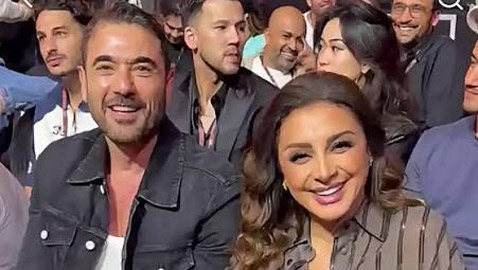 بعد 14 عاما من الطلاق..  أحمد عز وأنغام معا في الأهرامات وانسجامهما يثير التساؤلات!