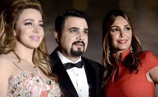 ����� ���