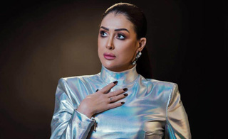 ����� ���