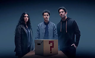 �������